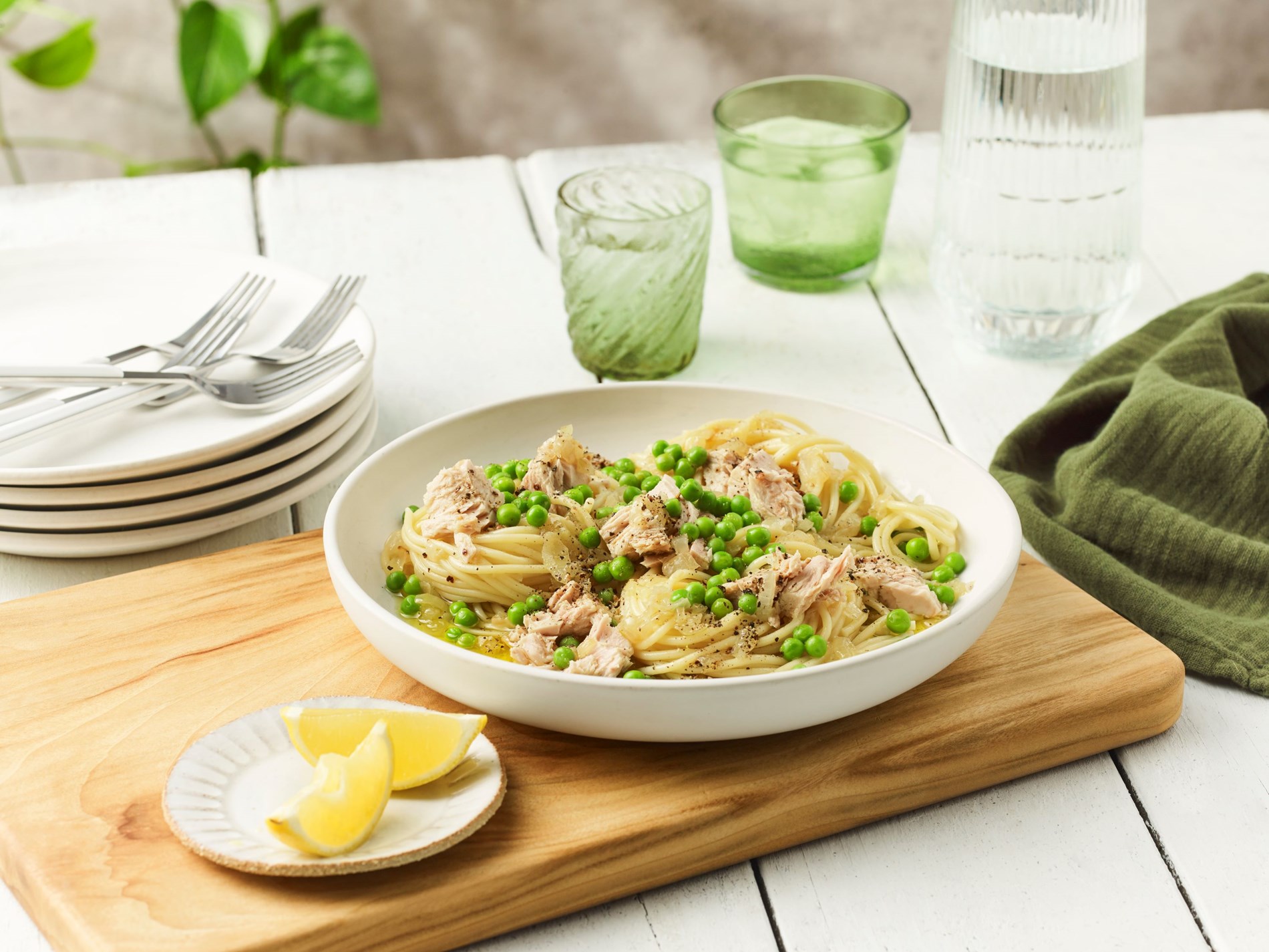 Baby Peas & Tuna Spaghetti